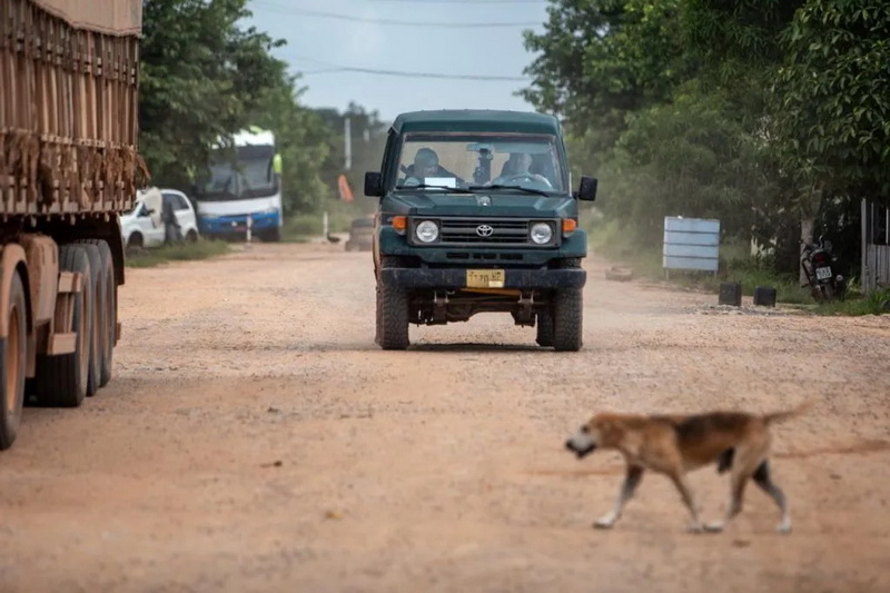 Read more about the article The Soul of Adventure: How Elly and Michael Ruge Redefined the Road Trip